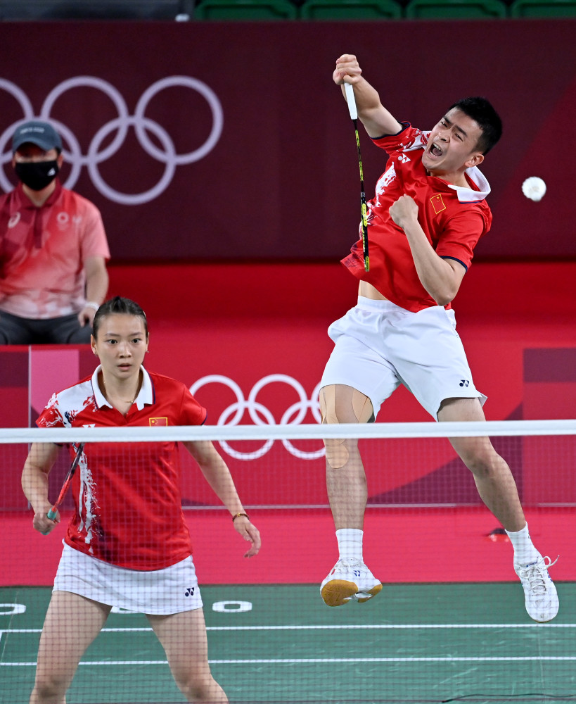 网球新星郑 网球新星郑