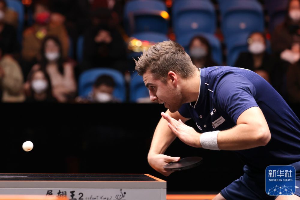 的红土球场 的红土球场