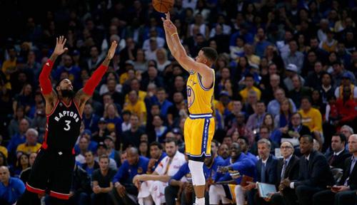 射门数量随 射门数量随