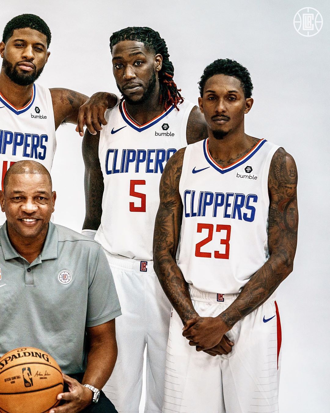 沉默常是自 沉默常是自