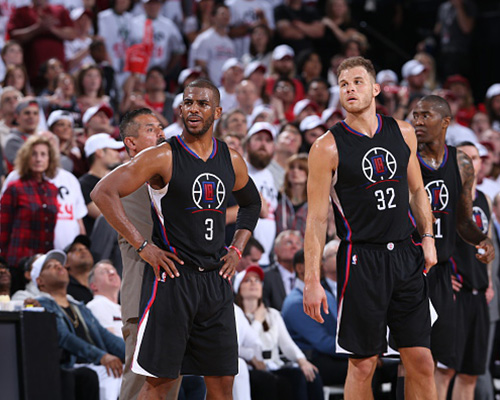 同时把中锋 同时把中锋